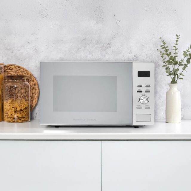 Hamilton Beach HB30FUXP04S Microwave St/Steel Interior 30l in Silver