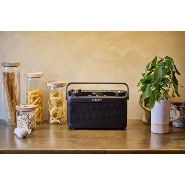 Roberts STREAM219B Portable Stereo Radio Internet/DAB+/FM Bluetooth in Black
