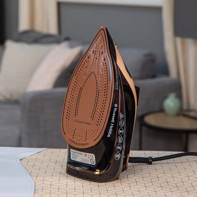Russell Hobbs 23975 Copper Express Steam Iron