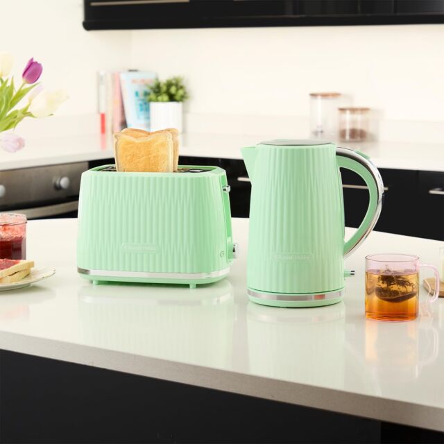 Russell Hobbs 27364 Kettle in Pistachio Eden Collection
