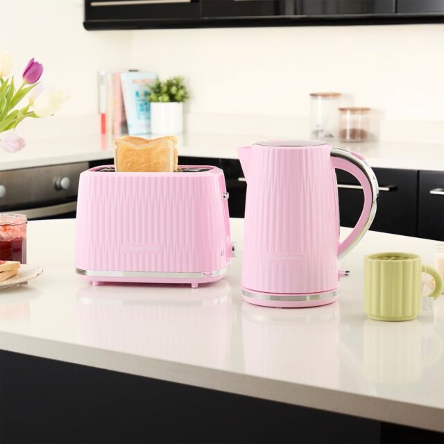Russell Hobbs 27372 2 Slot Toaster in Raspberry Pink Eden Collection