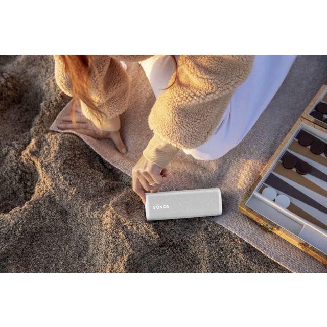 Sonos ROAMSLW Smart Speaker in White